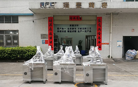 kn95口罩耳帶焊（hàn）接（jiē）機出貨（huò）啦!