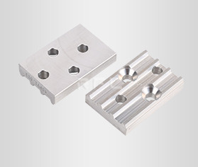CNC高精密（mì）夾治具